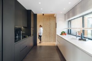 8 ZAJC_realizacja_EV_Architects Oaza komfortu – Sielski spokój, otoczenie drzew