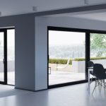 Duże przeszklenie, lekka obsługa – jak dobrać efektowne drzwi tarasowe