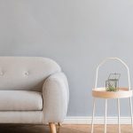 Ściany w różnych odcieniach szarości od lat nie wychodzą z mody, wpisując się wr